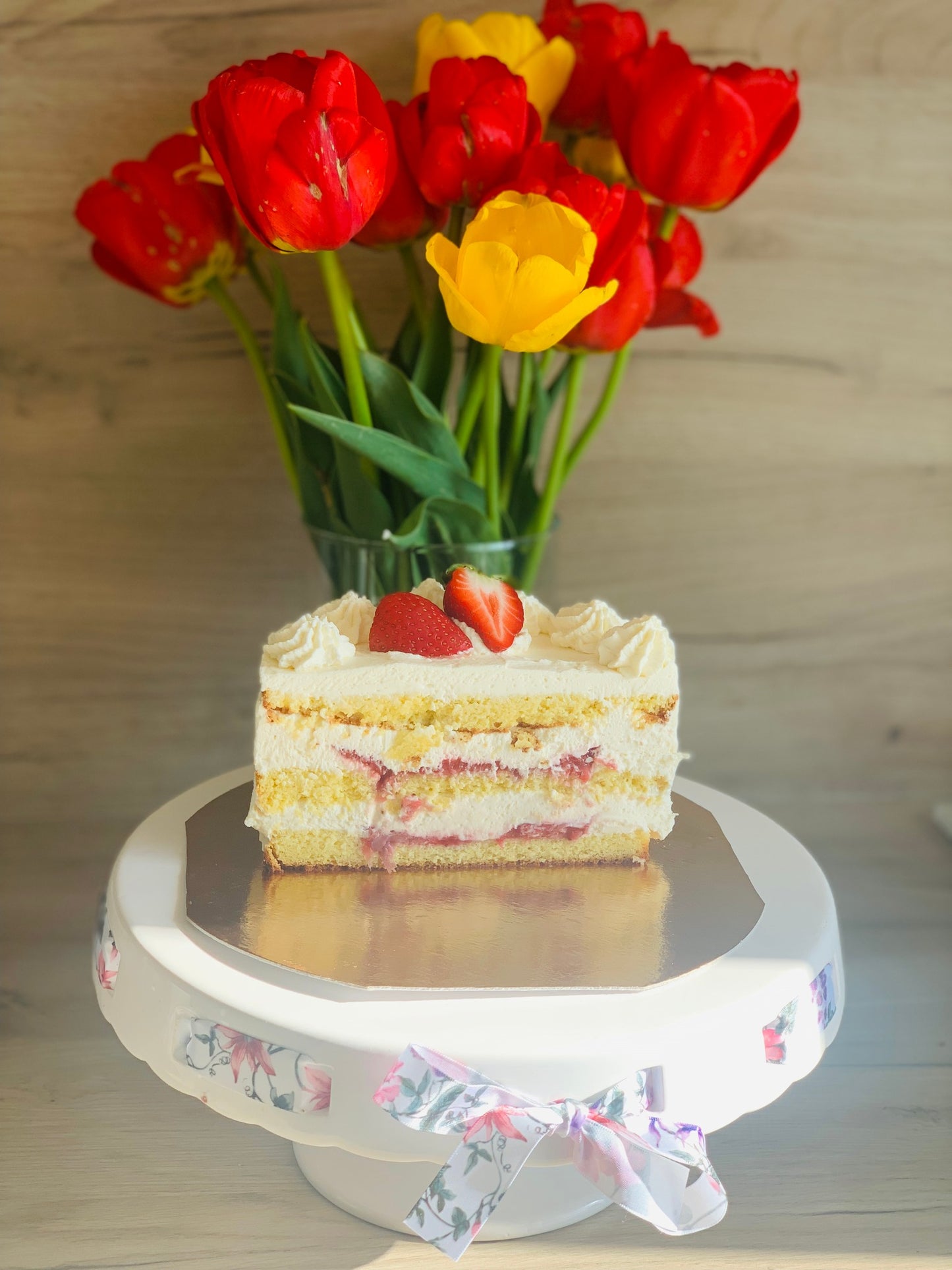 KETO tortas “Maskarponė - braškės”