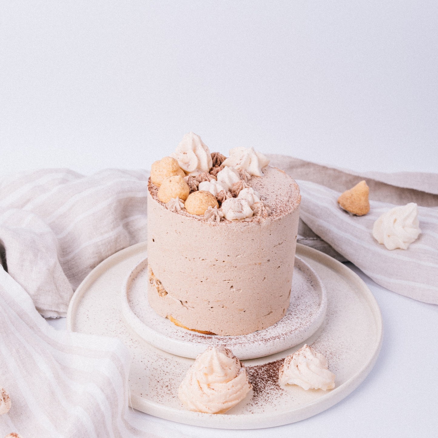 KETO tortas “Sviestinis morenginis”