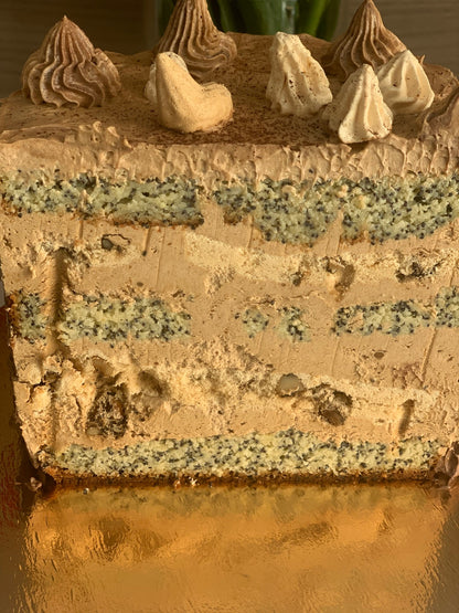 KETO tortas “Sviestinis morenginis”